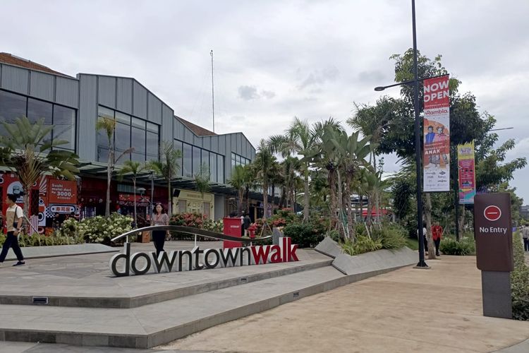 Area downtown walk Summarecon Mall Bandung