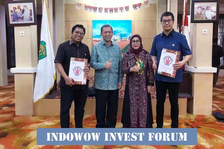 Pembukaan Forum Penanaman Modal Indowow Invest Media, Sabtu (15/10/2012). 

