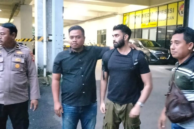 Kronologi WN Inggris Mengamuk di Shelter Kucing Ciputat, Tolak Bayar dan Bawa Pisau