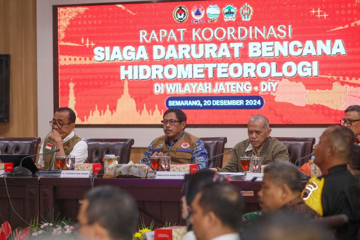 Pemprov Tetapkan 33 Daerah di Jateng Berstatus Darurat Bencana, Pemda Diminta Siaga