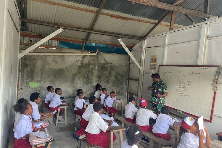 Stafsus Menhan Lenis Kogoya: Dapur MBG di Papua Dikelola Warga Lokal