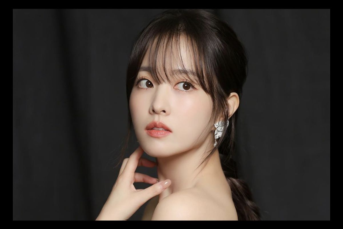 Park Bo Young Ungkap Fakta di Balik Rumor Kencan dengan Kim Hee Won