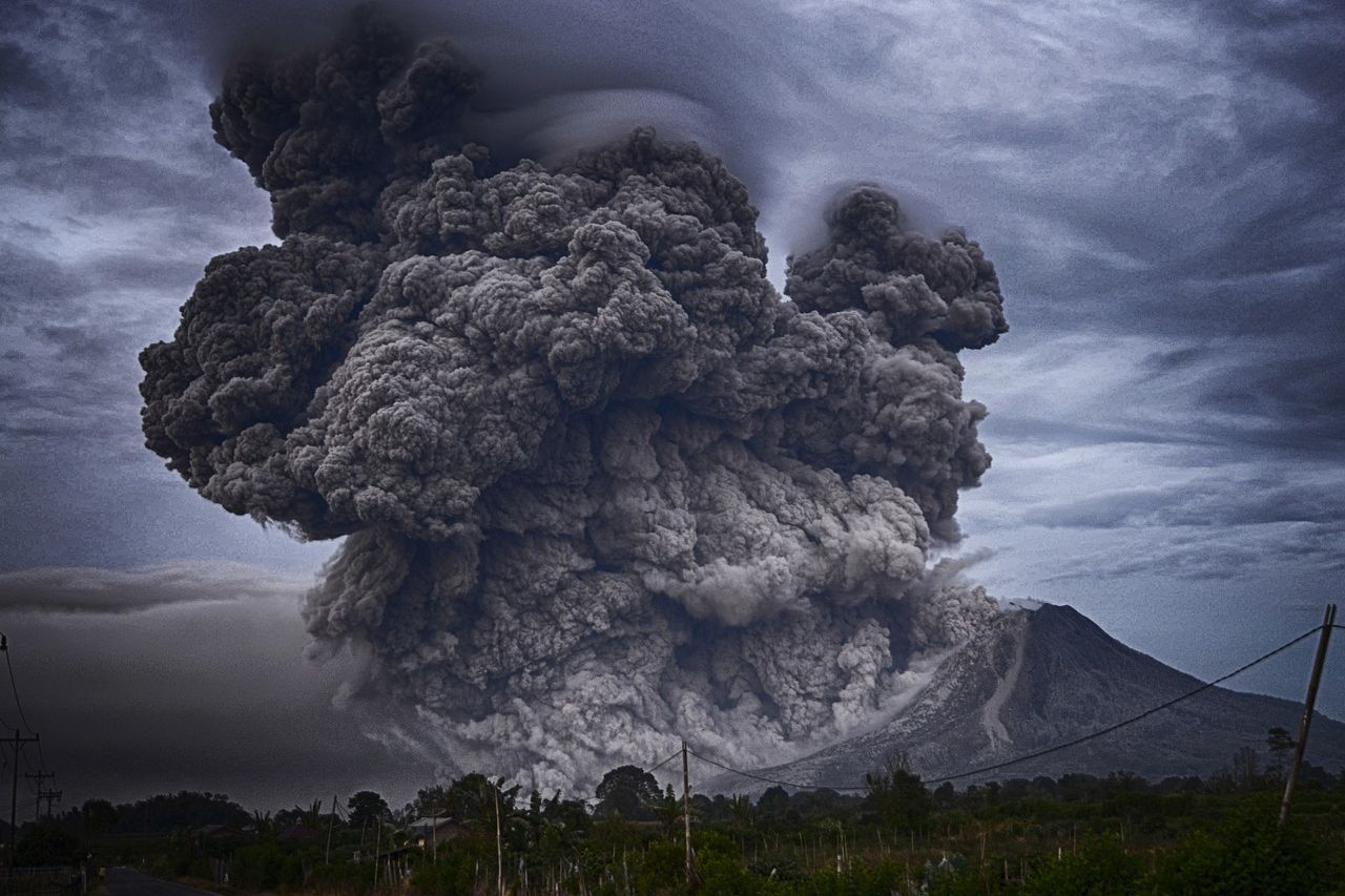 Dampak Positif Gunung Meletus