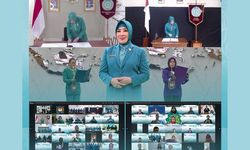 Ketum TP PKK Lantik Ketua TP PKK dan Ketua Tim Pembina Posyandu Jabar, Tekankan Penguatan Kelembagaan
