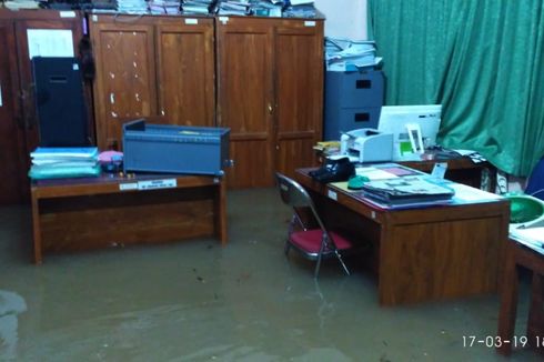 Banjir di Gunungkidul Terjang Sekolah dan Permukiman