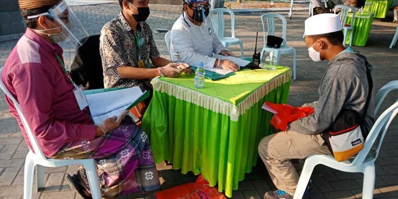 Antisipasi Covid 19 Di Ponpes Tebuireng Santri Yang Baru Datang Dikarantina 10 Hari