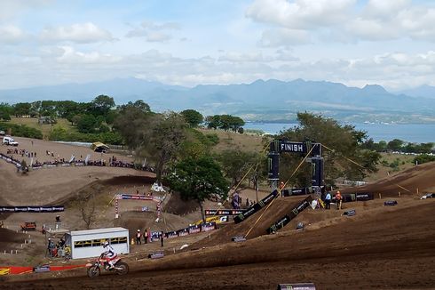 Para Penonton Nonton MXGP dari Atas Bukit, Begini Kata Mereka