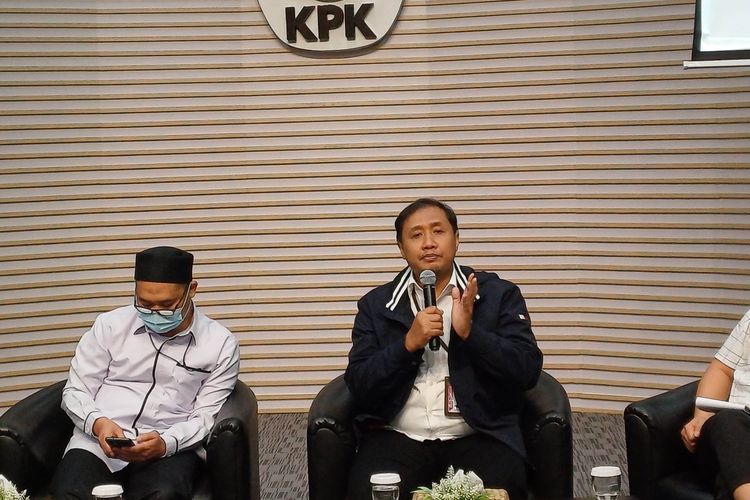 Jaksa KPK Ariawan Agustiartono menjelaskan prosedur penuntutan dalam sidang kasus dugaan korupsi di gedung KPK, Senin (4/12/2023).