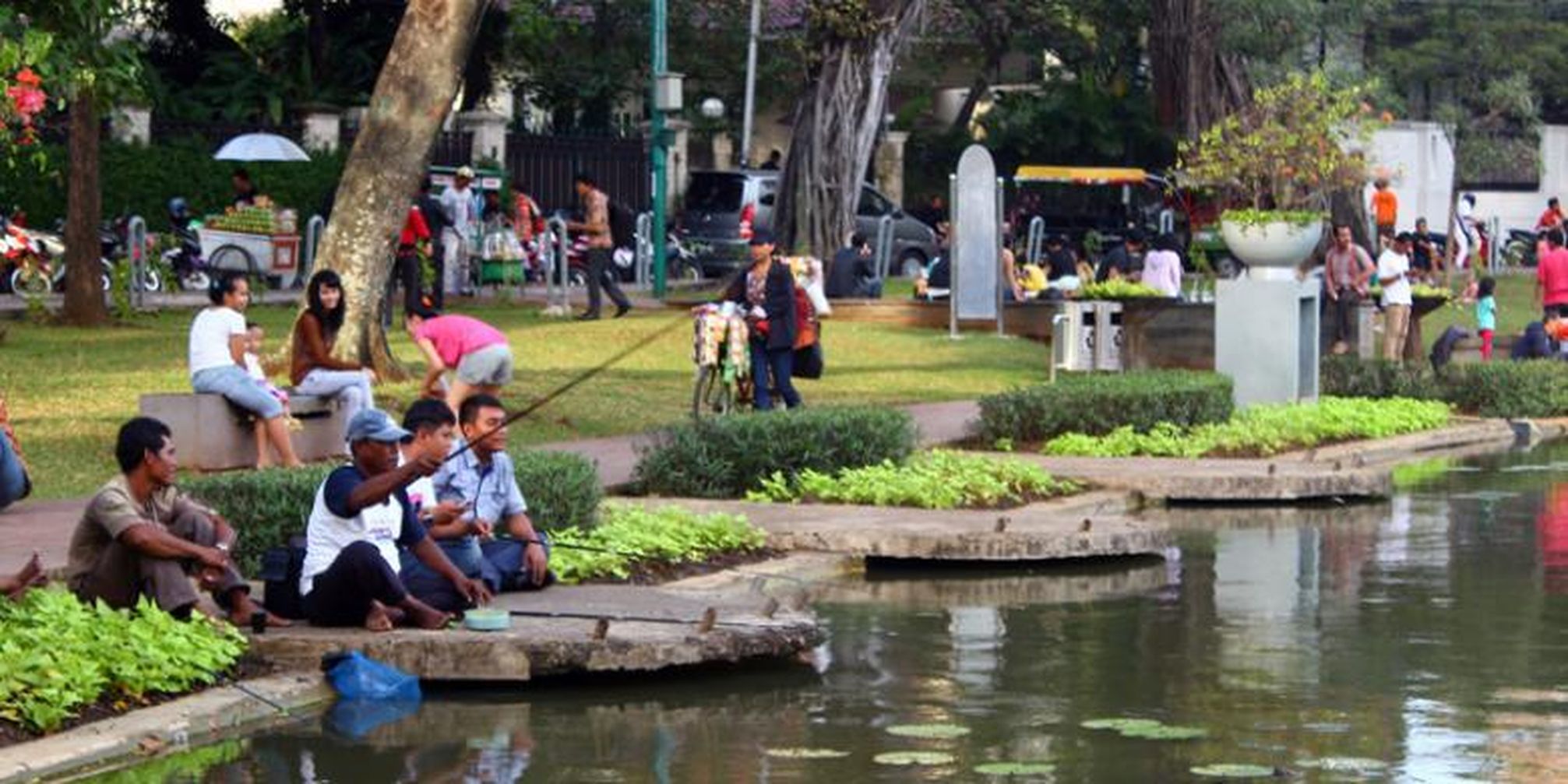 Wisata Taman Hemat Dan Bermanfaat Halaman All Kompascom