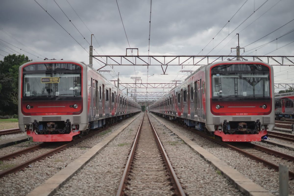 2 KRL Baru Produksi INKA Mulai Beroperasi di Lintas Bogor, Ini Rutenya