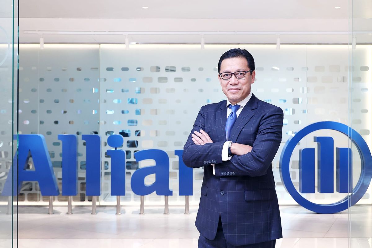 Managing Director Sharia Allianz Life Achmad Kusna Permana 