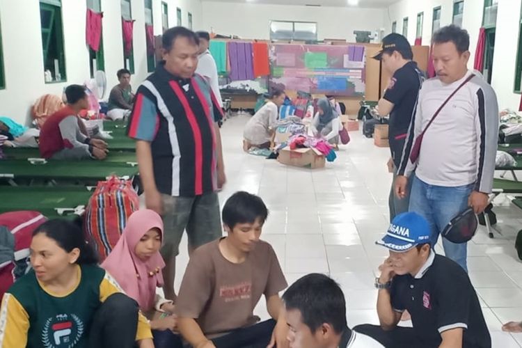 Warga Wamena asal NTB telah berada di tempat aman pasca kerusuhan di Wamena. Mereka akan dipulangkan secara bertahap.