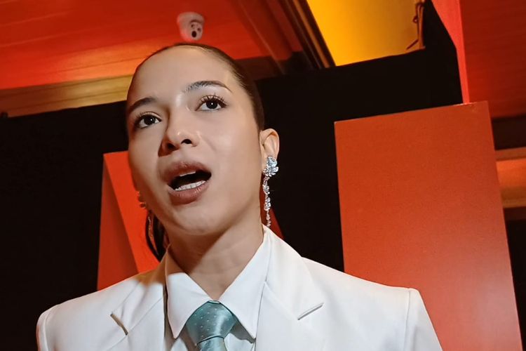 Putri Marino Potong Rambut Pendek demi Peran Detektif di Kabut Berduri