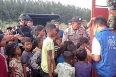 Rohingya Refugees Land on Indonesia's West Coast