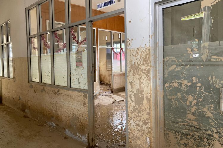 Kondisi terkini RSUD Aceh Tamiang di Kecamatan Karang Baru, Kabupaten Aceh Tamiang, Provinsi Aceh, Minggu (28/12/2025).