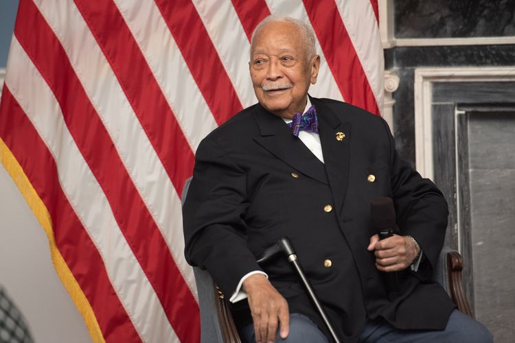 Mantan Wali Kota New York City, David Dinkins.