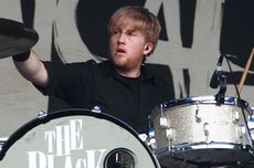 Eks Drummer My Chemical Romance, Bob Bryar, Meninggal dengan Kondisi Memprihatinkan di Rumah