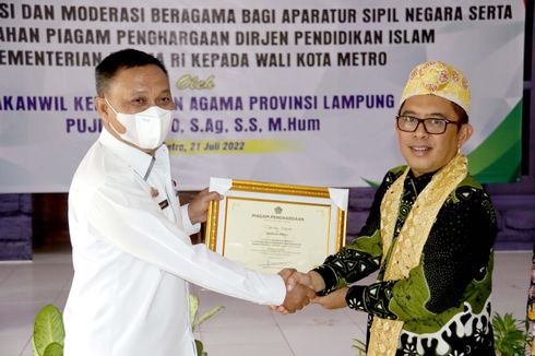 Pemkot Metro Raih Piagam Penghargaan dari Ditjen Pendis Kemenag RI