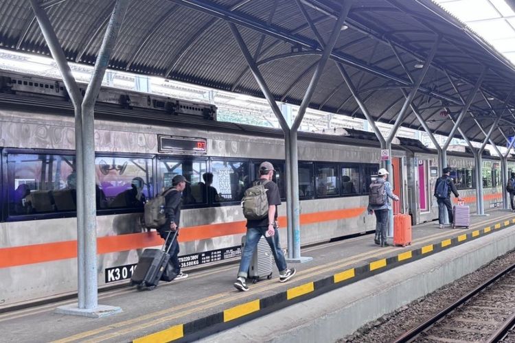 Ini Daftar 6 KA dari Jatim yang Dibatalkan Imbas Kecelakaan Kereta Bekasi Timur