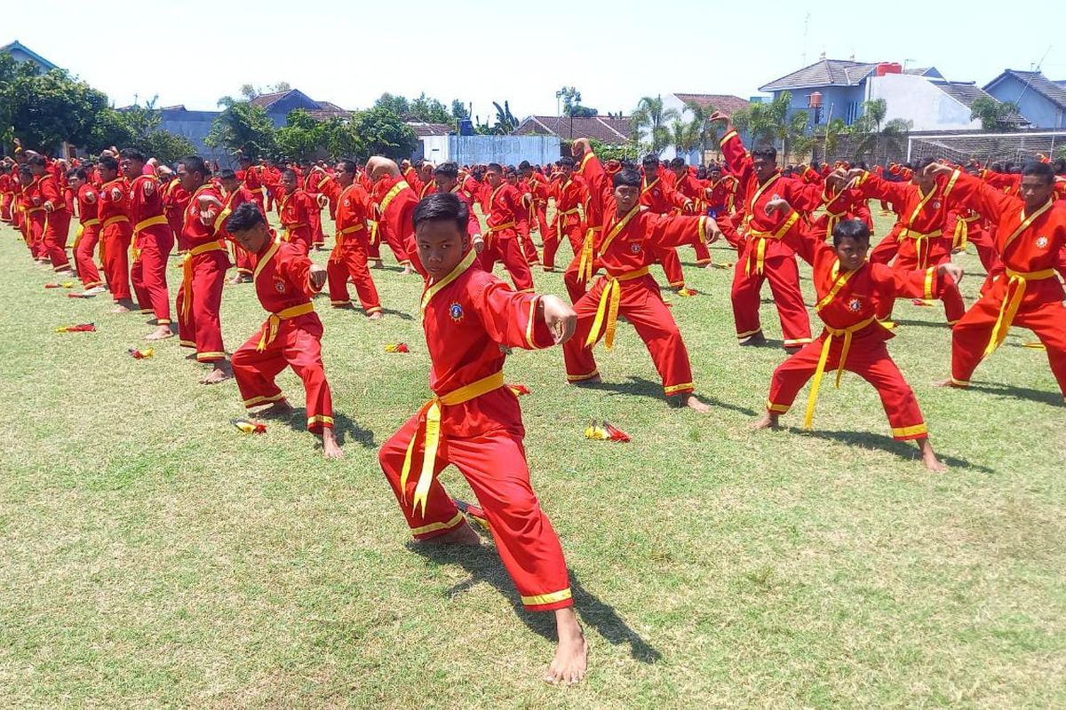 Para pendekar Tapak Suci.