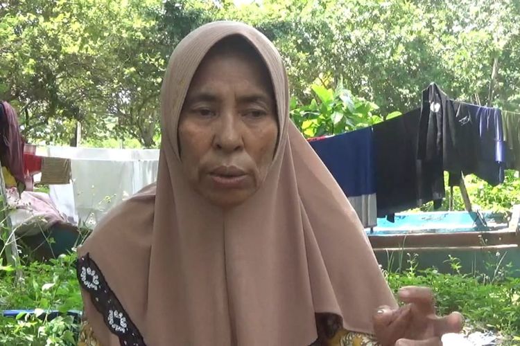 Nursida Sahabudin, ibunda BS menceritakan kejadian sebelum korban BS dibakar suaminya yang anggota polisi, yakni Bripka IPS pada hari naas, 28 Mei 2021 sekitar pukul 08.00-09.00 WIT. 