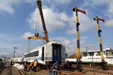 2 dari 4 Gerbong Kereta yang Anjlok di Stasiun Malang Kota Lama Dievakuasi