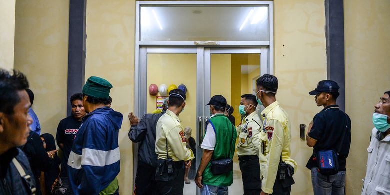Garut Explosion: Families Identify Victims Using Toothbrushes and Photos - Heartbreaking Process