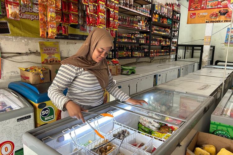 Pemadaman Listrik Bergilir Bikin Pelaku Usaha Frozen Food di Solo Waswas, Takut Barang Rusak