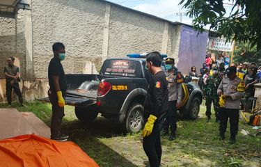 Jasad Wanita di Pantura Indramayu Ditemukan Terduduk Kaku di Depan Garasi  Kosong