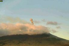 Gunung Ile Lewotolok Kembali Meletus, Tinggi Kolom Abu Capai 500 Meter