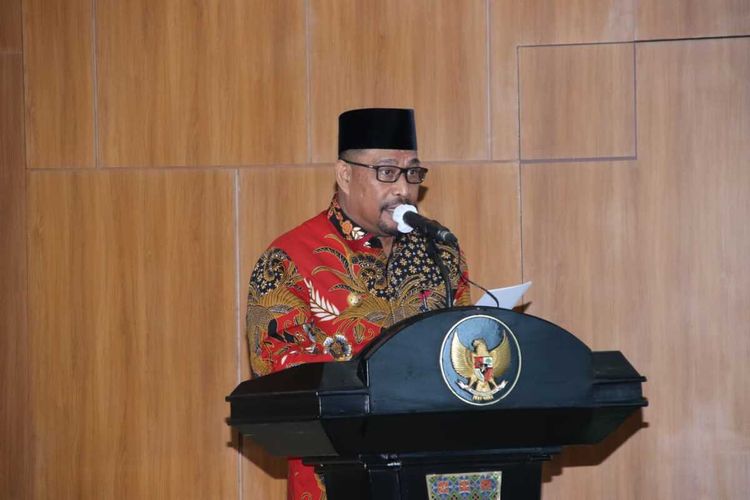 Gubernur Maluku, Murad Ismail saat menyampaikan sambutan dalam acara Rapat Koordinasi (Rakor) Pengawasan Interen Keuangan dan Pembangunan tingkat provinsi Maluku tahun 2021, di Aula lantai 7 Kantor Gubernur, Kamis, (3/6/2021).