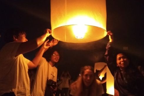 Penerbangan Ribuan Lampion Tutup Peringatan Waisak 2019 di Candi Borobudur