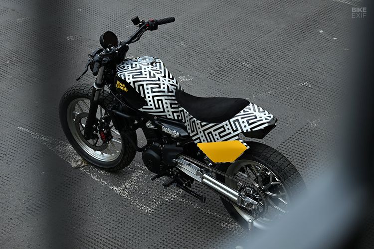 Royal Enfield Guerrilla 450 Modern Primitive