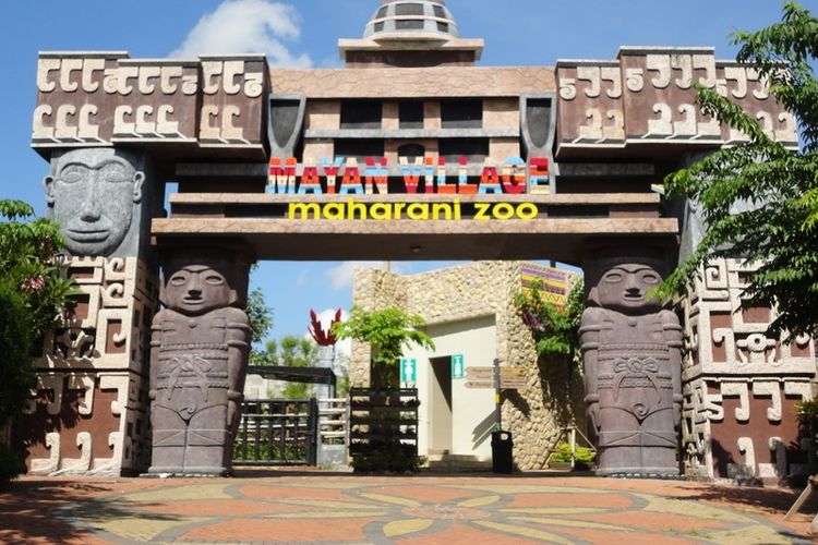 Maharani Zoo dan Goa Lamongan adalah obyek wisata yang menawarkan wahana kebun binatang serta jelajah goa di dalam satu kawasan 
