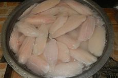3 Cara Memilih Ikan Dori Beku Berkualitas, Saran dari Koki