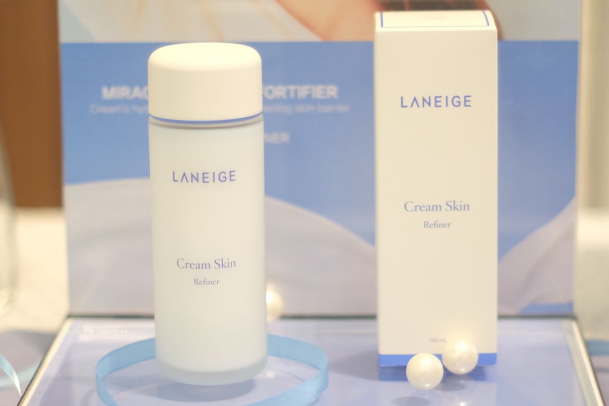 Produk Laneige Cream Skin Refiner, kombinasi antara pelembab dan toner.