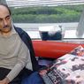 Kisah Mehran Karimi Nasseri, Pria Iran yang Hidup 18 Tahun di Bandara Paris