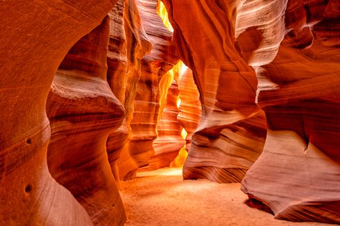 Cantiknya Antelope Canyon yang Lagi Hits, Ngarai yang Berubah-ubah Warna 