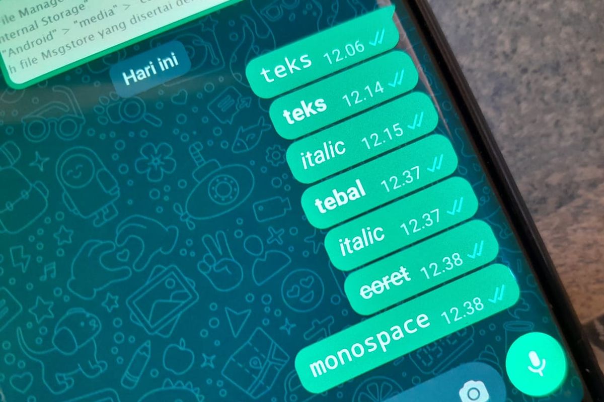 Cara membuat tulisan tebal, miring, coret, monospace di WhatsApp.