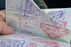 Sobek Paspor Warga Singapura, Petugas Imigrasi Malaysia Diperiksa