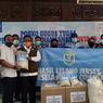 Persela Lamongan Serahkan Bantuan Rp 23,4 Juta Hasil Lelang Jersey