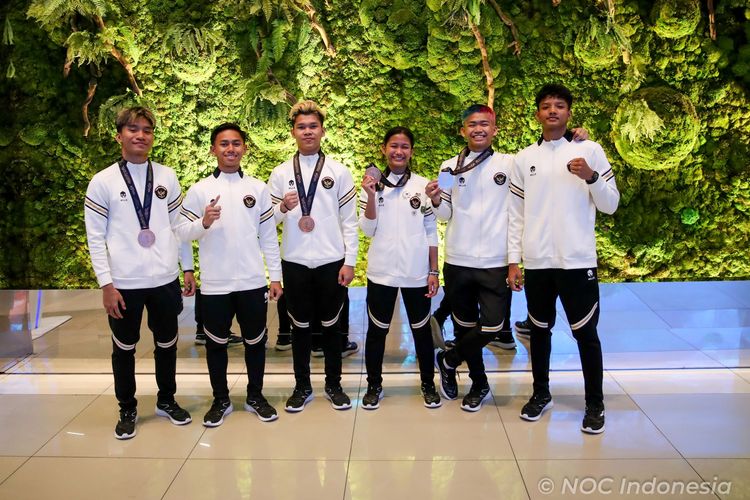6 atlet MMA Indonesia binaan PB Pertacami sepulangnya dari Asian Youth Games 2025 