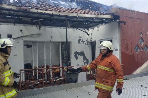 Kontrakan Dilalap Api di Pasar Rebo, Kerugian Capai Rp 1,3 Miliar