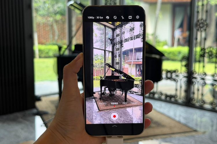 Layar depan Huawei Mate 80 Pro.