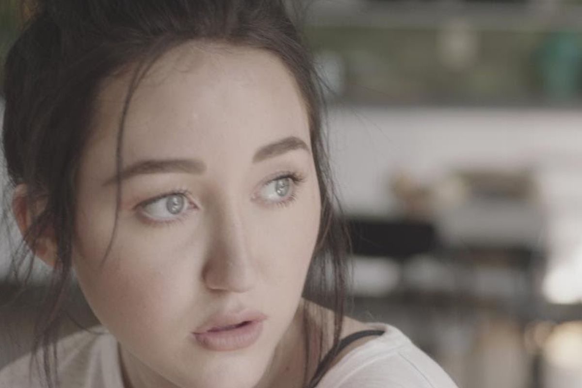 Noah Cyrus, penyanyi dan aktris asal Amerika Serikat