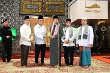 Sinar Mas Wakafkan Lebih dari 30.000 Al-Qur’an dan Salurkan 30 Juta Liter Minyak Goreng Kemasan