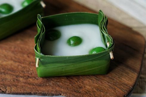 Resep Kue Putri Mandi Gula Merah, Santap dengan Kuah Santan Kental