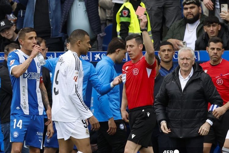 Kylian Mbappe Bisa Tampil di Final Copa del Rey Usai Tekel Horor