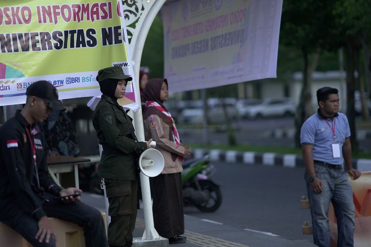 UNP Sediakan Antar Gratis dan Help Desk Darurat untuk Peserta UTBK 2026