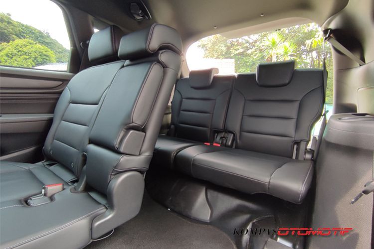 All New Honda BR-V, hadir dengan ruang kabin yang lebih lega, termasuk bagi penumpang pada baris ketiga. 